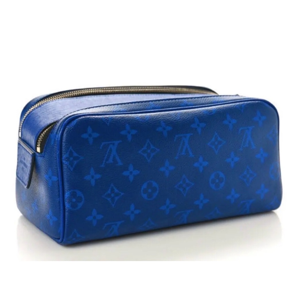 Louis Vuitton Taigalama Dopp-Kit Pouch